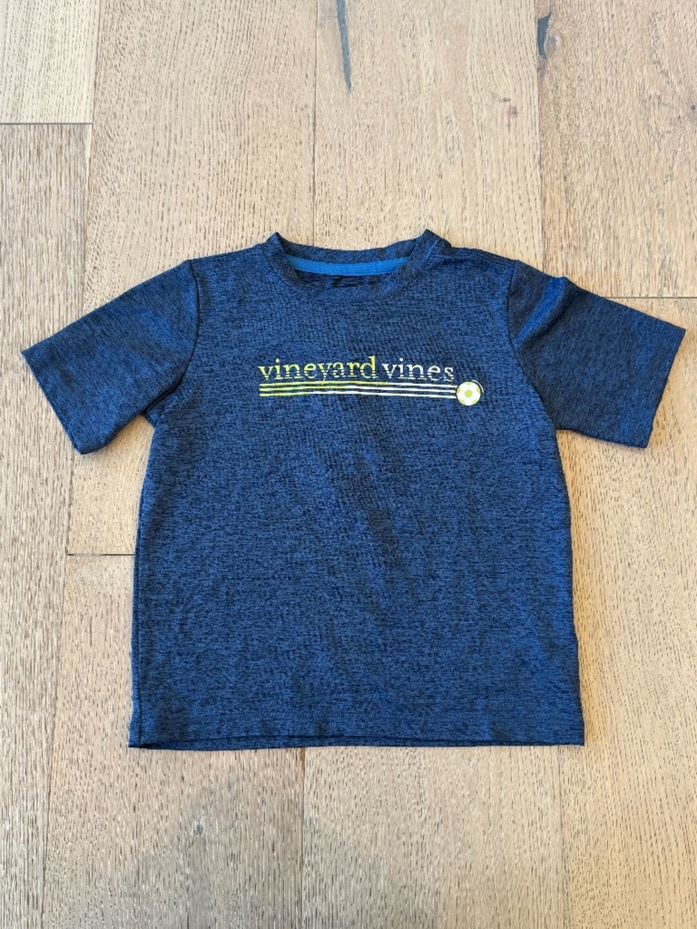 EUC Boys Vineyard Vines Performance Soccer Tee 4T